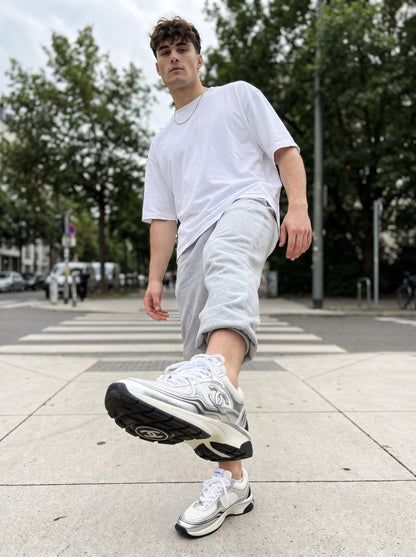 Chanel runners