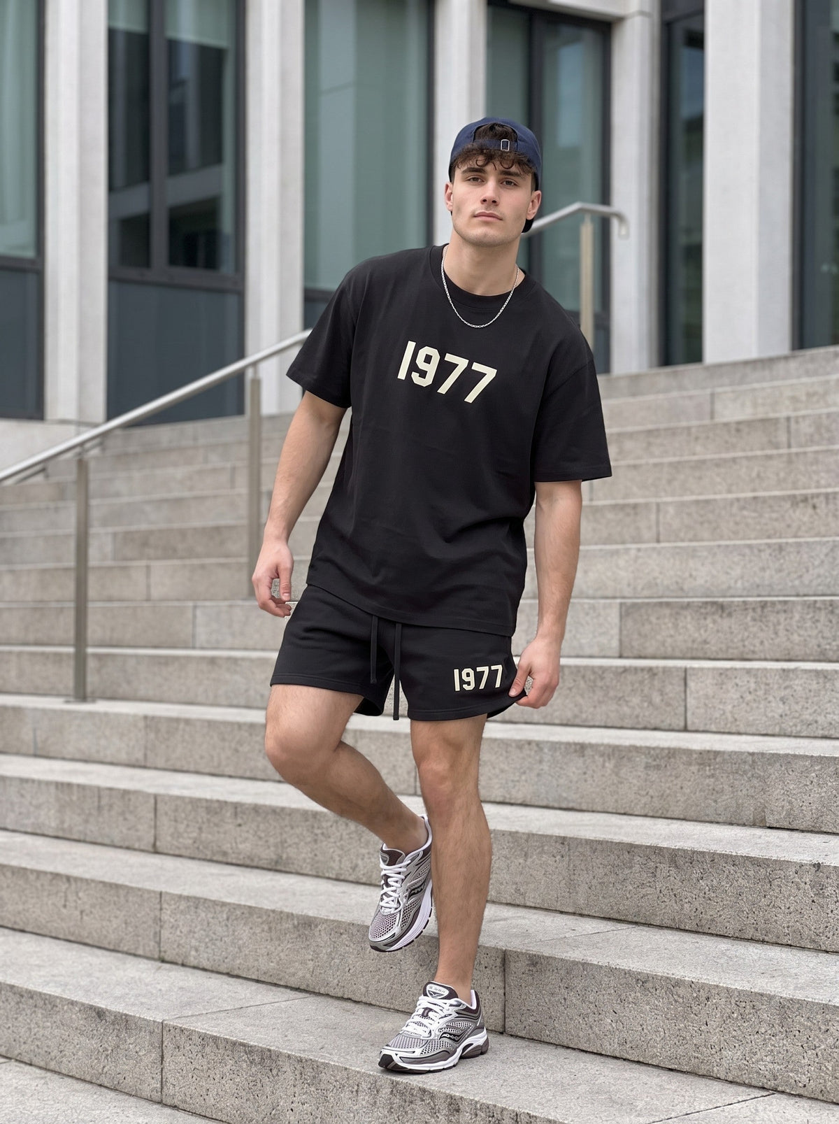 Essentials 1977 — Zomerset