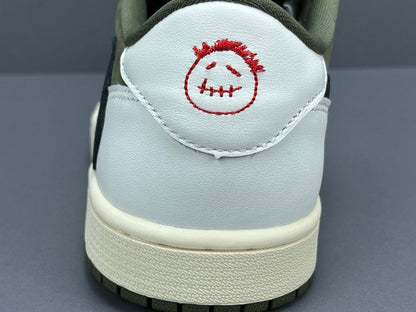 AIR JORDAN 1 RETRO LOW OG SP TRAVIS SCOTT MEDIUM OLIVE — SNEAKERS