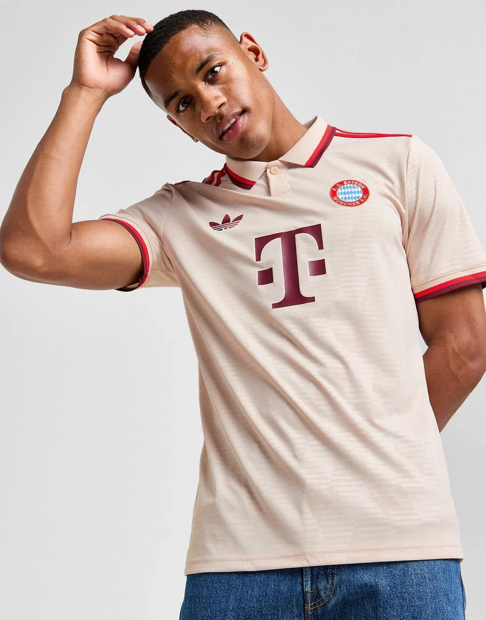 FC BAYERN MUNICH 2024/25 DERDE SHIRT