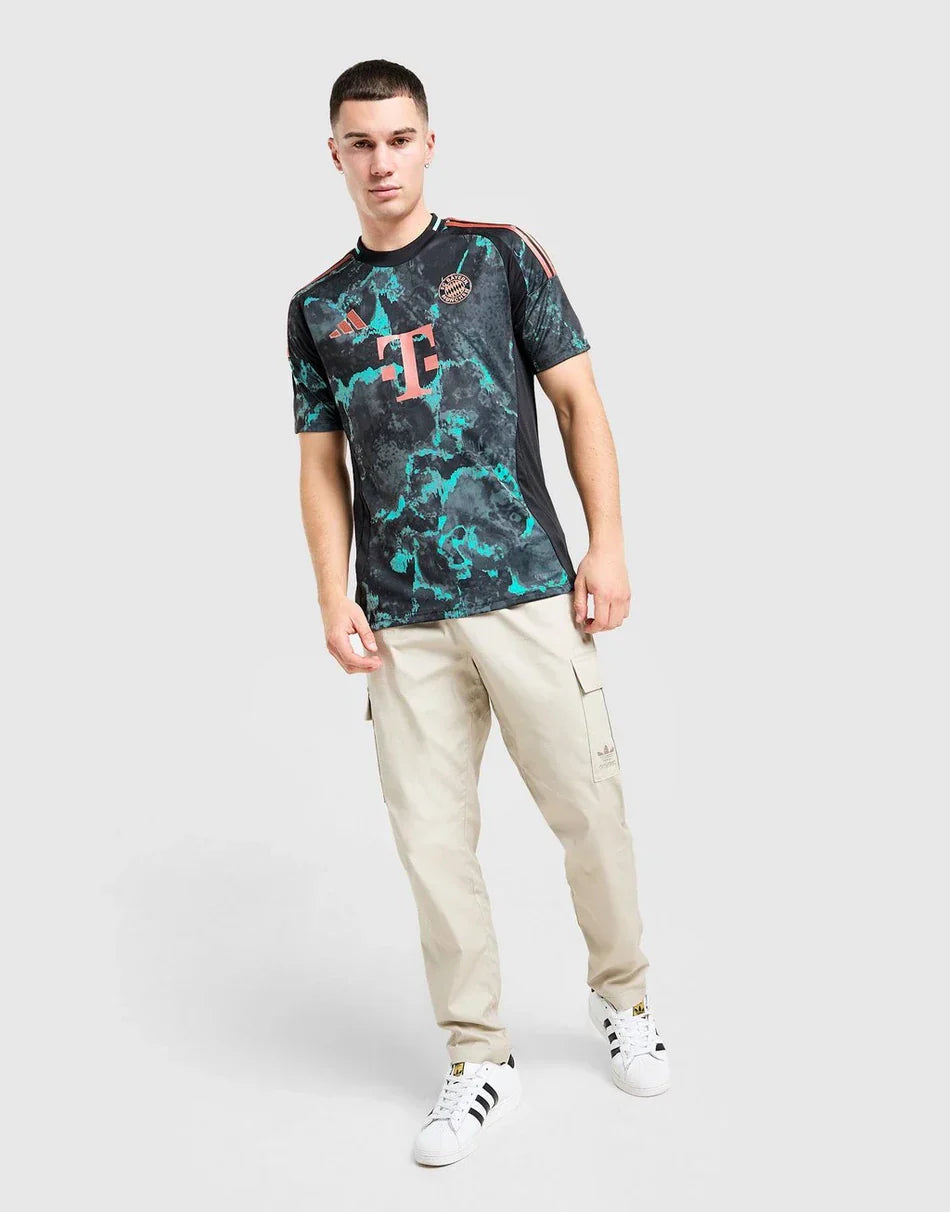 FC BAYERN MUNICH 2024/25 UITSHIRT