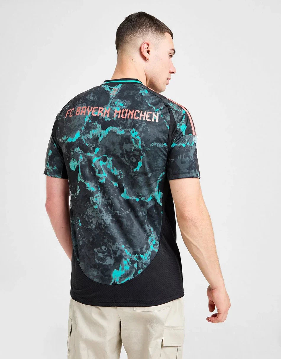 FC BAYERN MUNICH 2024/25 UITSHIRT