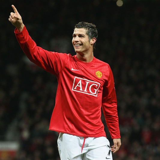 MANCHESTER UNITED 2007/08 — RETRO LONGSLEEVE