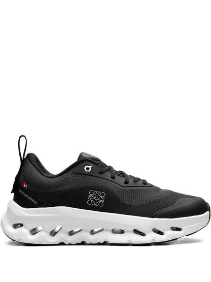 On Cloud x Loewe — Sneakers