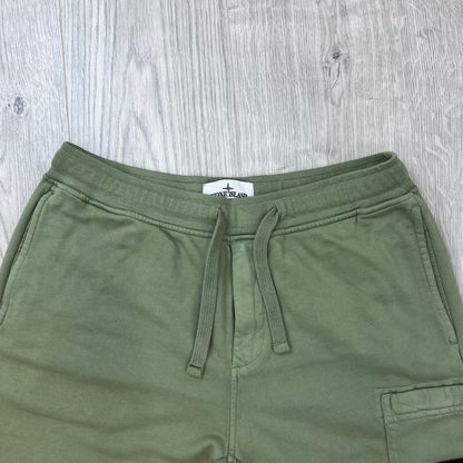 STONE ISLAND CARGO LAURELGROEN — SHORTS