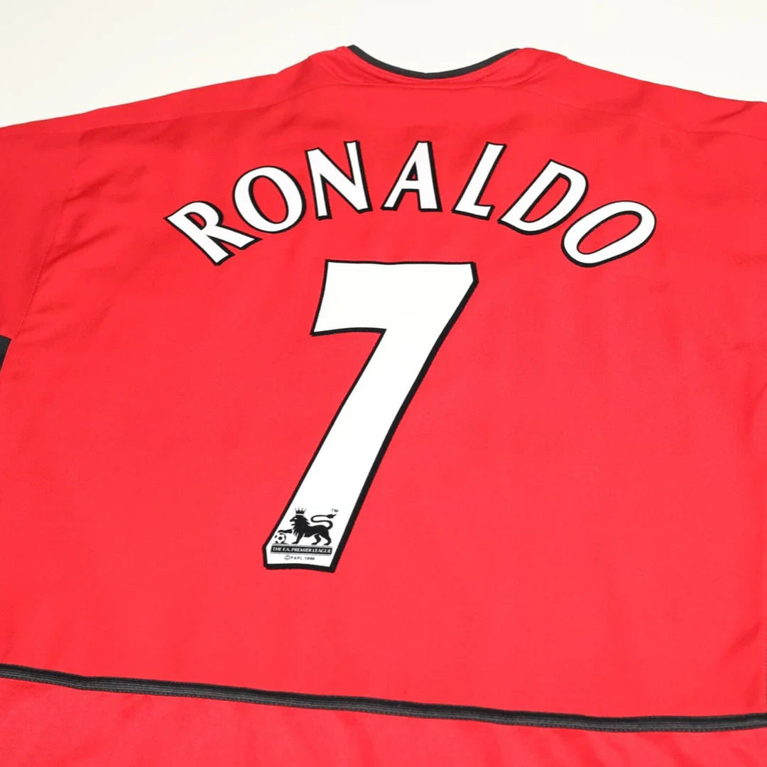 Manchester United 2002 04 Retro Longsleeve
