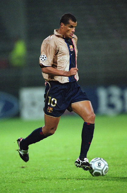 FC BARCELONA 2001/02 — RETRO