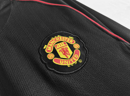 MANCHESTER UNITED 2007/08 — RETRO UITSHIRT