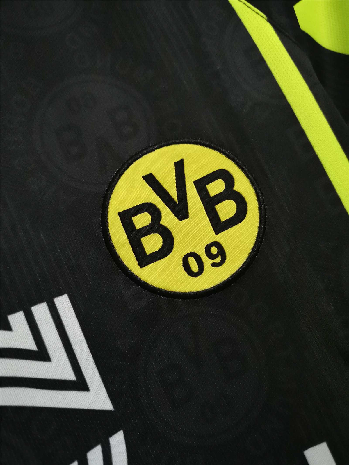 BORUSSIA DORTMUND 1996/97 — RETRO