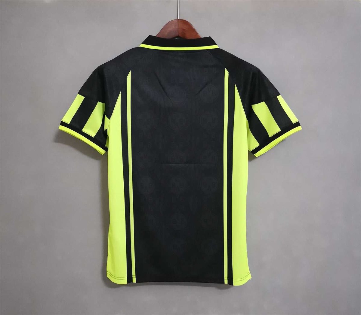 BORUSSIA DORTMUND 1996/97 — RETRO