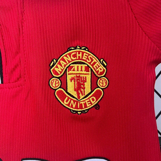 MANCHESTER UNITED JUNIOR 1998/99 — RETRO