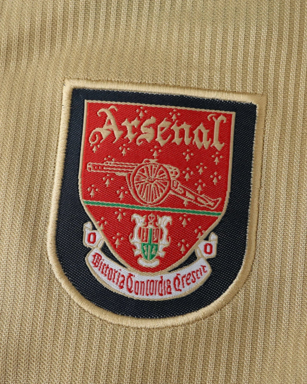 ARSENAL 2001/02 — RETRO